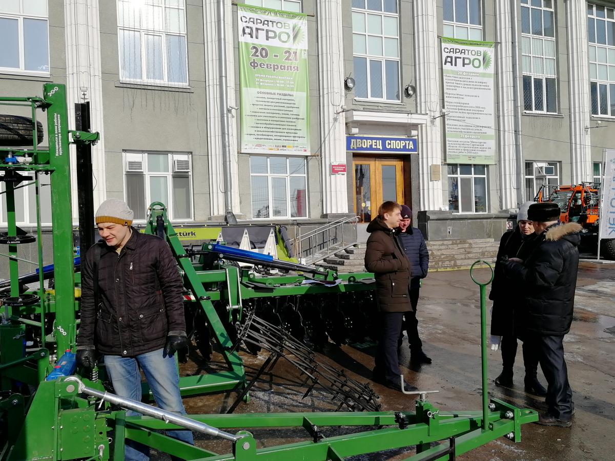 Преподавателями кафедры «Процессы и сельскохозяйственные машины в АПК» посетили сельскохозяйственный форум «Саратов-Агро 2018» Фото 6