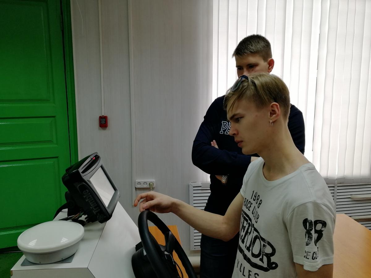 День открытых дверей с участием преподавателей кафедры «Процессы и сельскохозяйственные машины в АПК» Фото 11 День открытых дверей с участием преподавателей кафедры «Процессы и сельскохозяйственные машины в АПК» Фото 11
