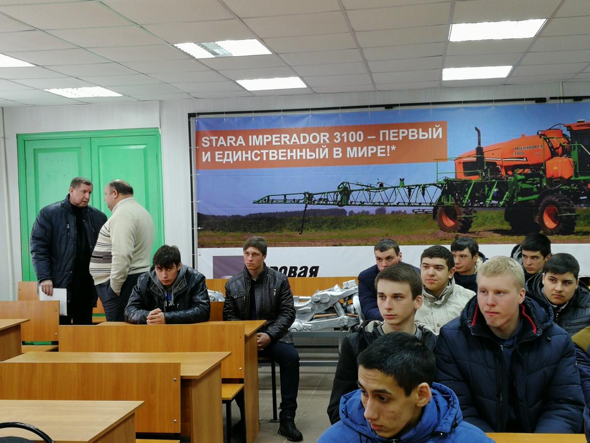 День открытых дверей с участием преподавателей кафедры «Процессы и сельскохозяйственные машины в АПК» Фото 5 День открытых дверей с участием преподавателей кафедры «Процессы и сельскохозяйственные машины в АПК» Фото 5