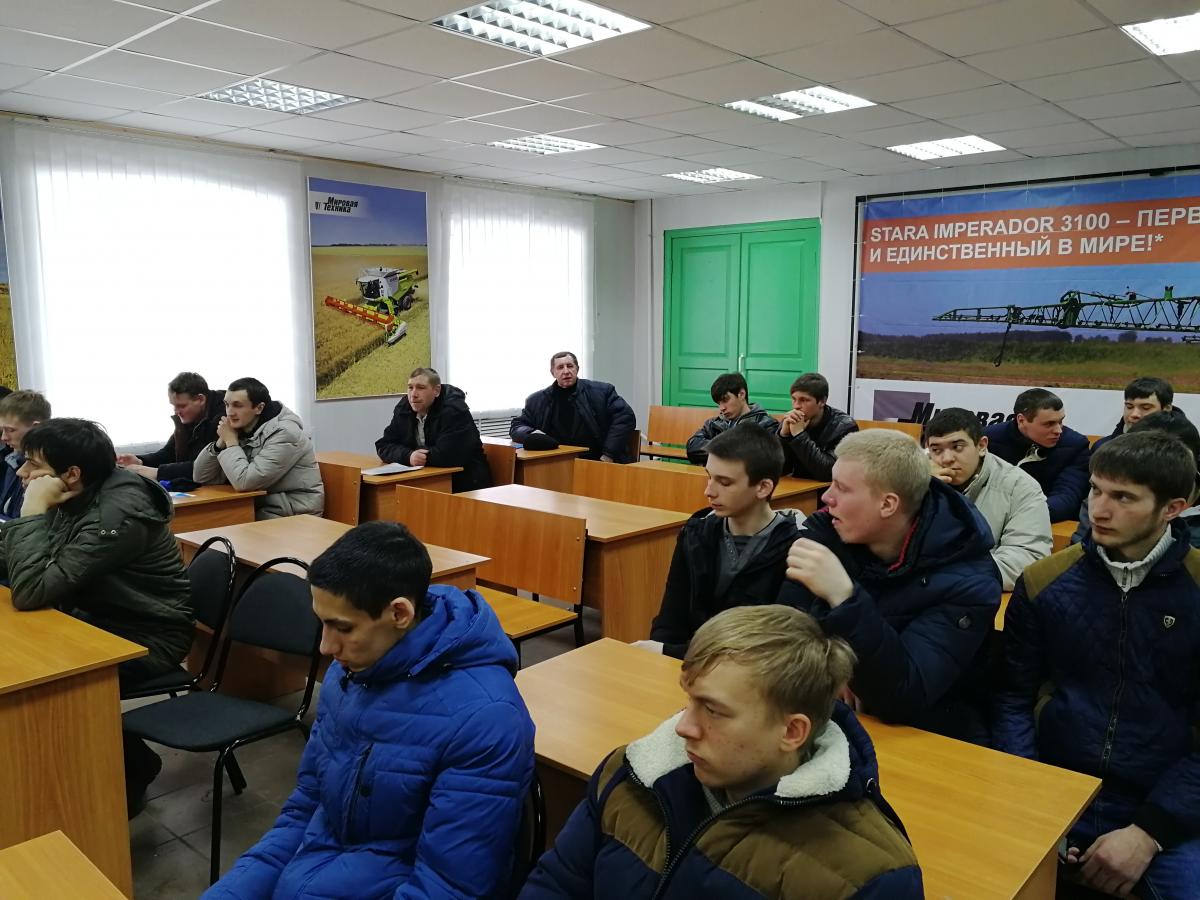 День открытых дверей с участием преподавателей кафедры «Процессы и сельскохозяйственные машины в АПК» Фото 6 День открытых дверей с участием преподавателей кафедры «Процессы и сельскохозяйственные машины в АПК» Фото 6