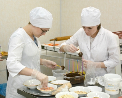 Открытое занятии по теме: «Технология приготовления бисквитного теста и изделия из него» Фото 15