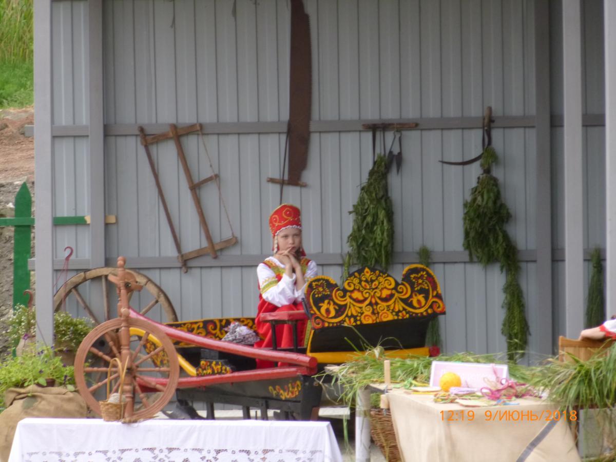 Презентация Деревенской избы-усадьбы в Агроцентре Фото 13