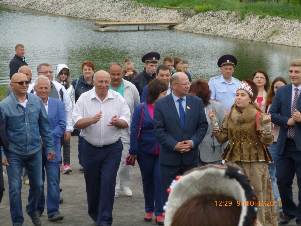 Презентация Деревенской избы-усадьбы в Агроцентре Фото 14