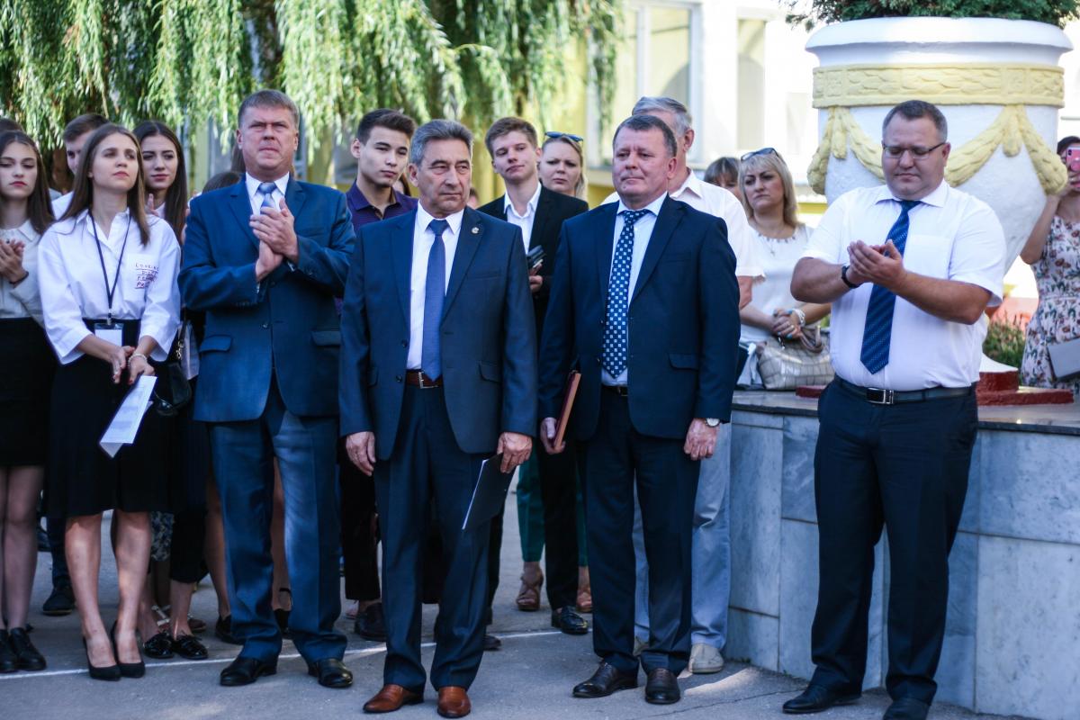 День знаний на факультете ветеринарной медицины, пищевых и биотехнологий Фото 3