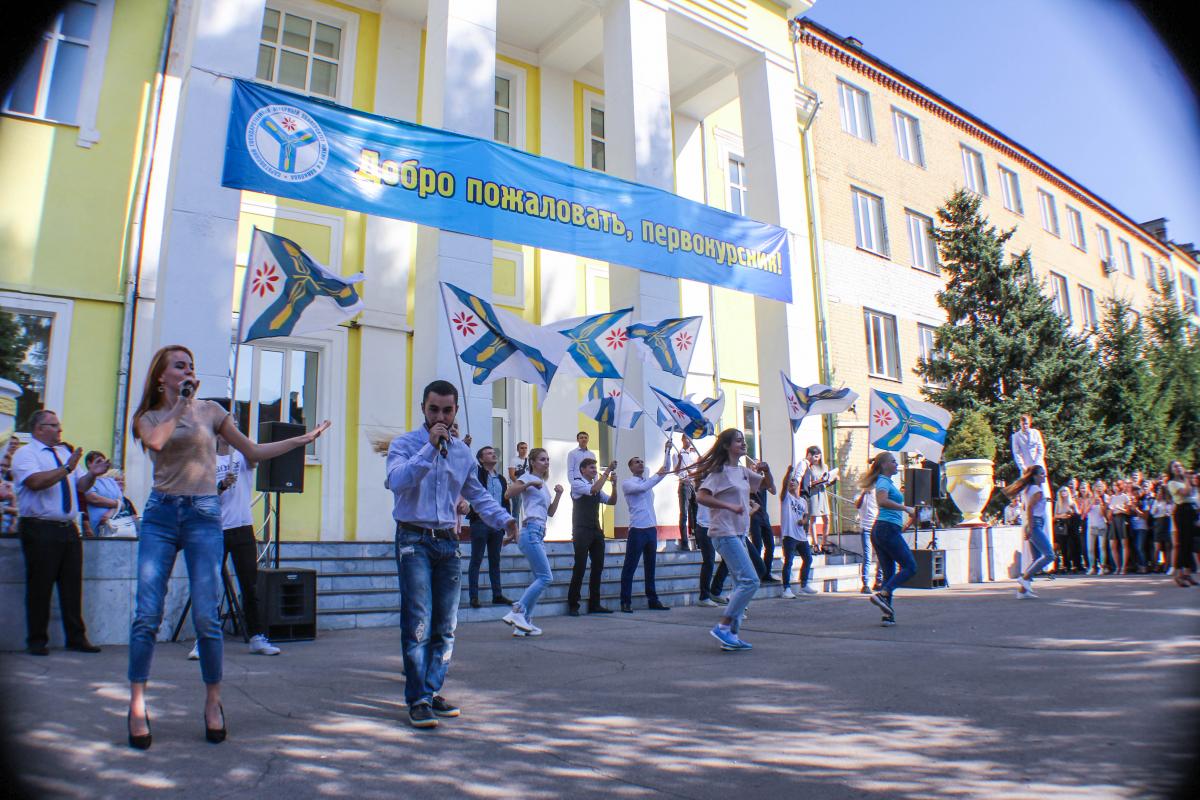День знаний на факультете ветеринарной медицины, пищевых и биотехнологий Фото 20