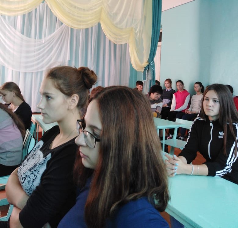 Профориентационная работа в Лесновской средней школе Балашовского района Фото 2