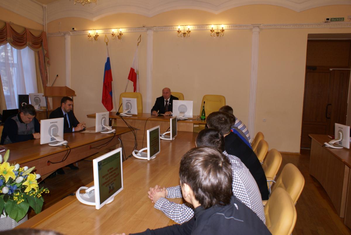 Встреча ректора  с командой «СГАУ-Саратов» Фото 1