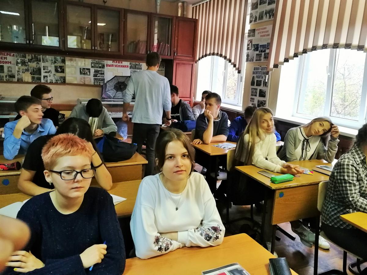 Профориентационная работа кафедры «Техническое обеспечение АПК» в МОУ «СОШ № 76» Ленинского района г. Саратова Фото 4