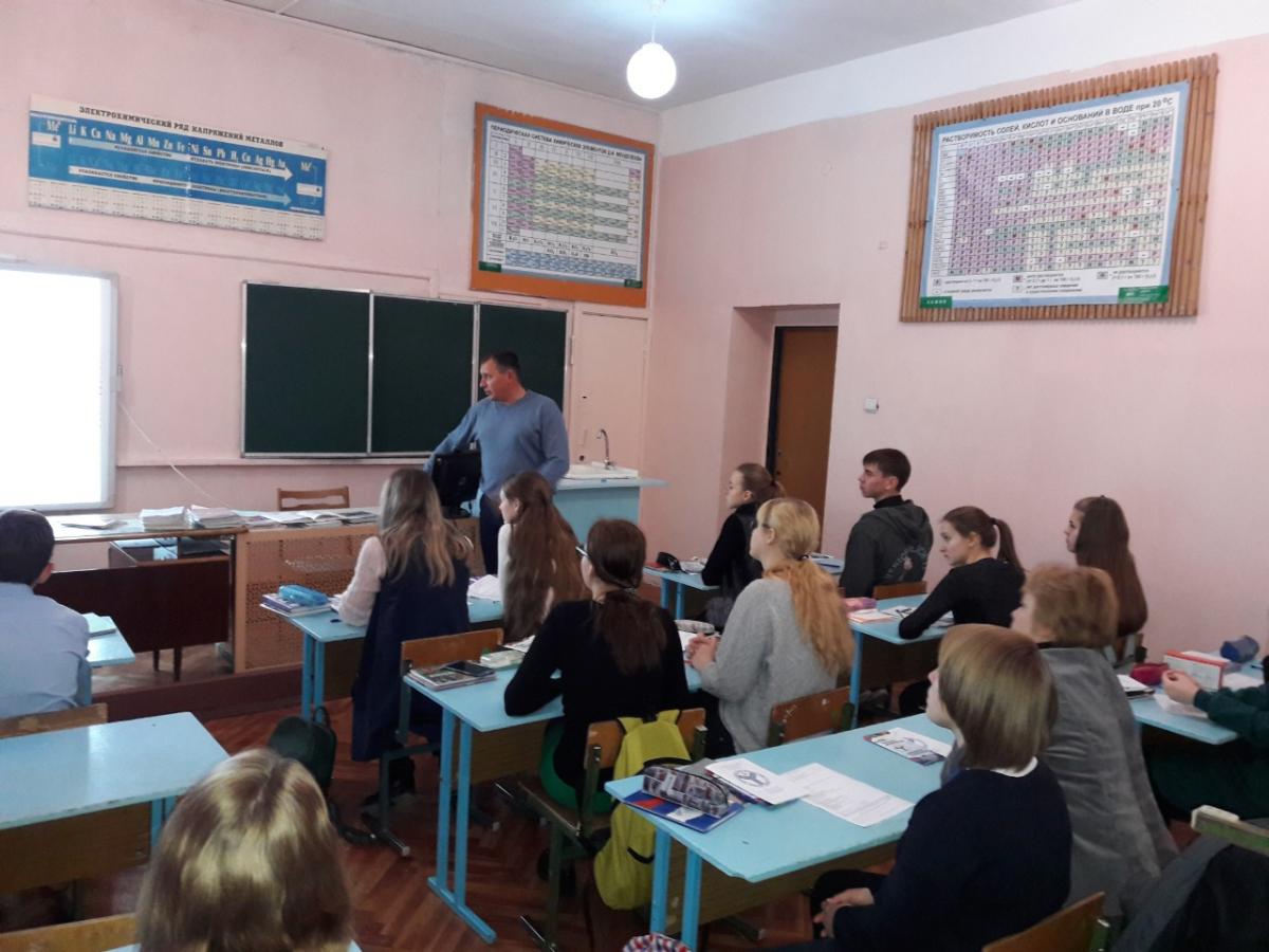 Профориентационная работа  кафедры "Инженерная физика, электрооборудование и электротехнологии" Фото 3