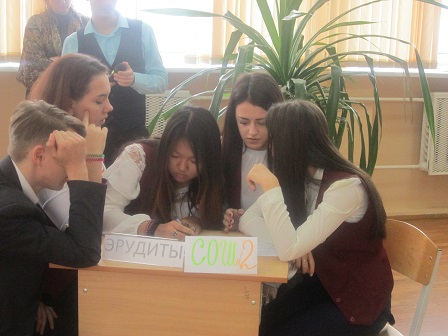 Интеллектуальная игра со школьниками Ершовского района Фото 7