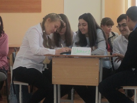 Интеллектуальная игра со школьниками Ершовского района Фото 13