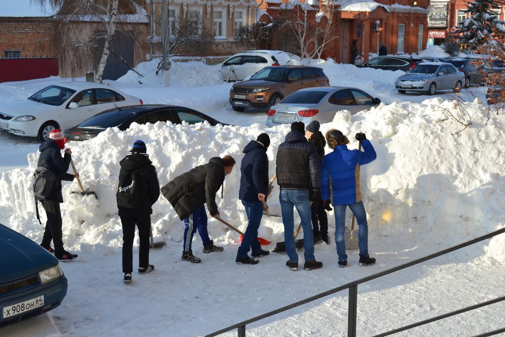 «Уборка снега – труд нелёгкий» Фото 1