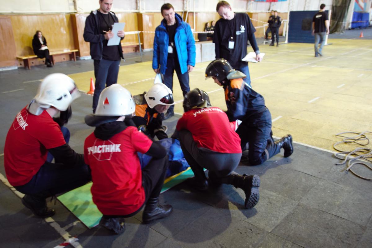 IV Региональный чемпионат «Молодые профессионалы» (WorldSkills Russia) Саратовской области по компетенции «Спасательные работы» на базе УПСЧ Саратовского ГАУ Фото 6