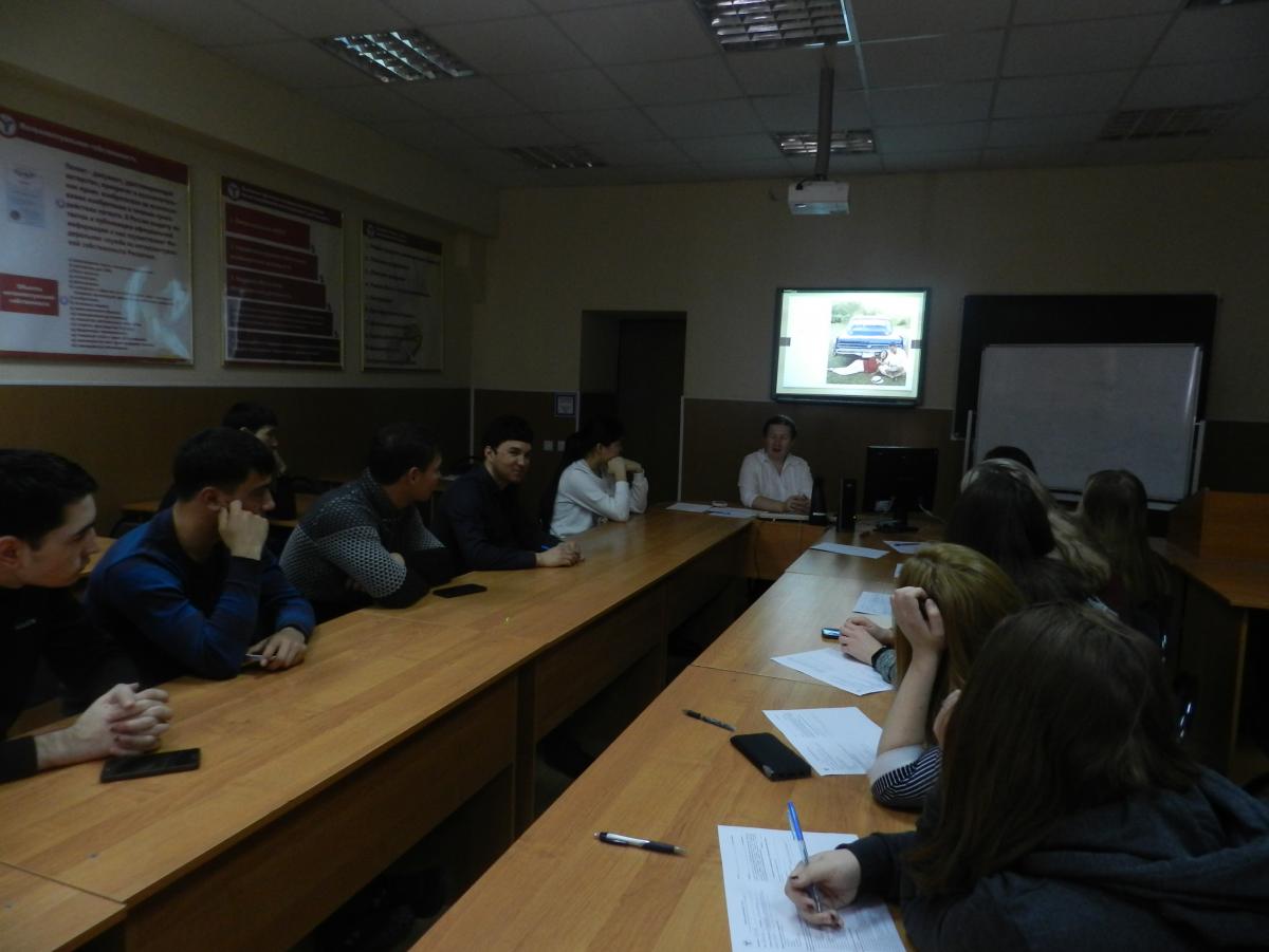 Участие в образовательном проекте «Страна «Профессионалия». Дискуссионный stand-up Фото 3