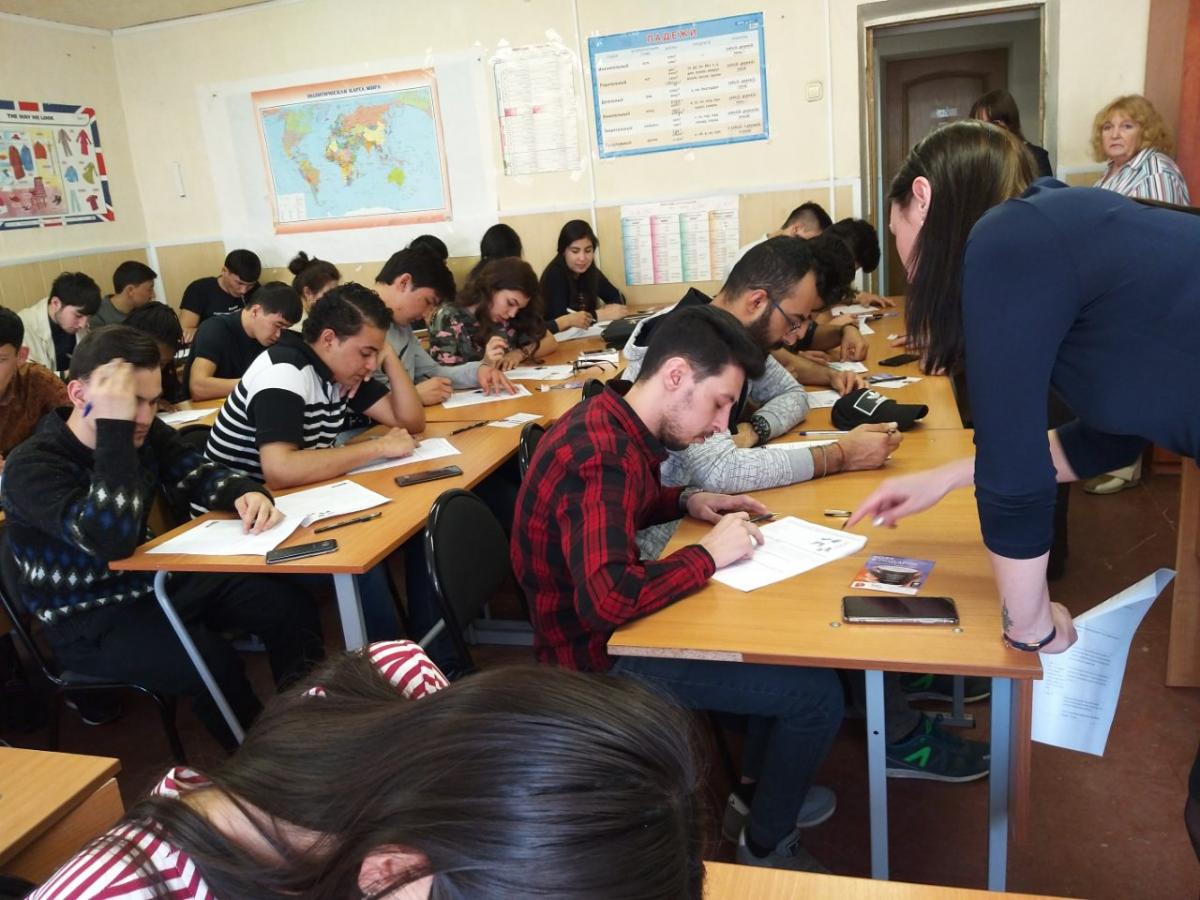 Иностранные студенты университетов города написали Тотальный диктант - 2019 в СГАУ им. Н.И. Вавилова Фото 8 Иностранные студенты университетов города написали Тотальный диктант - 2019 в СГАУ им. Н.И. Вавилова Фото 8