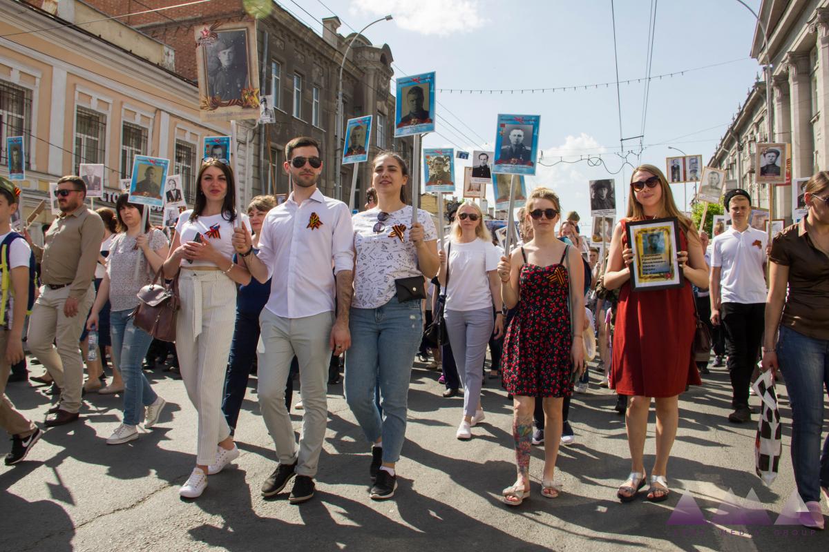 «Бессмертный полк» на марше Фото 3