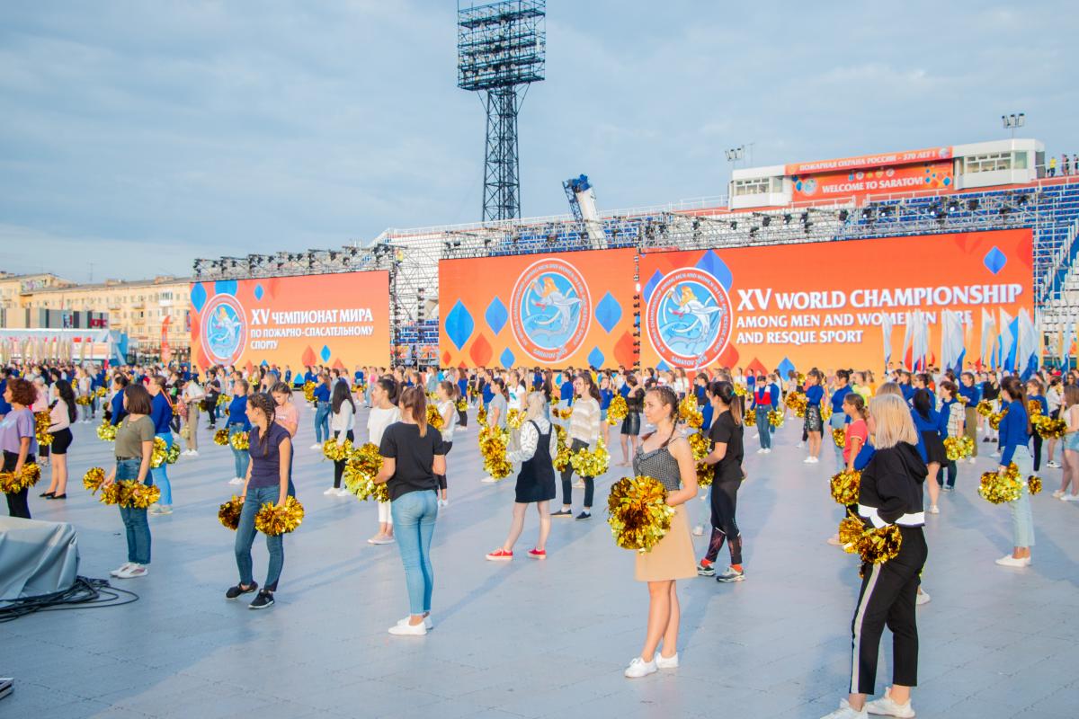 В Саратове стартовал чемпионат мира по пожарно-спасательному спорту Фото 2