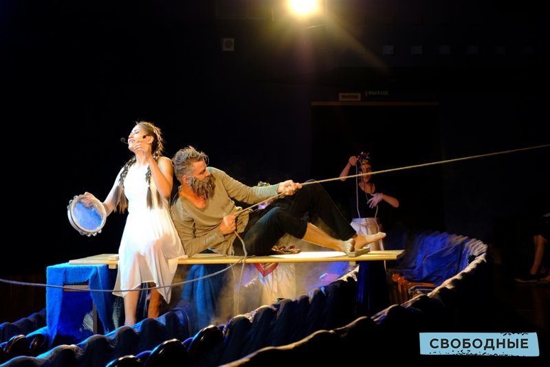 Студенты Саратовского ГАУ в ТЮЗе Фото 7