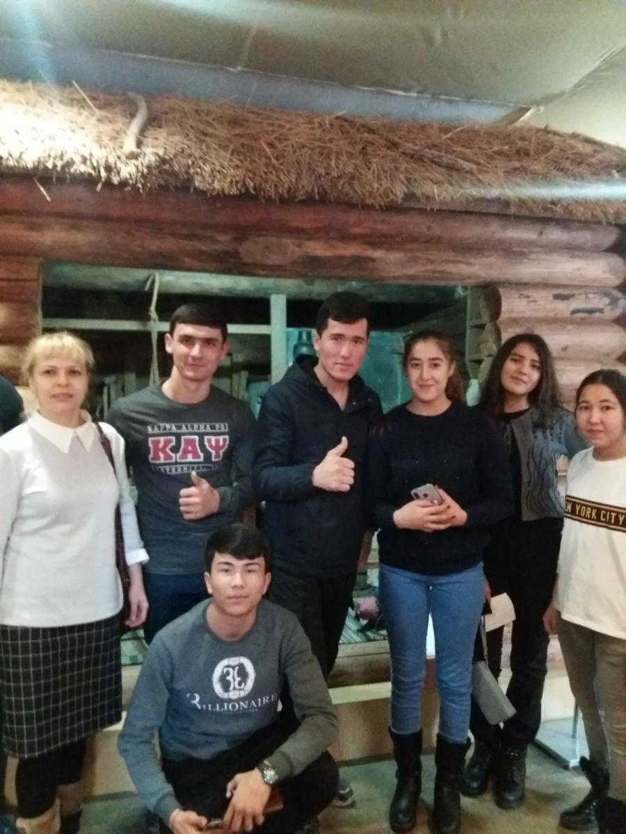 «Я поведу тебя в музей…». Слушатели ПО в Саратовском областном музее краеведения Фото 6