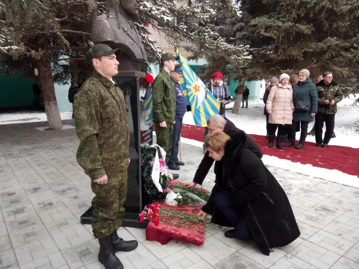 Митинг посвященный годовщине вывода войск из Афганистана Фото 8