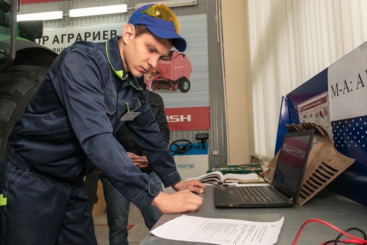 В СГАУ открылся V Региональный чемпионат WorldSkills Фото 3