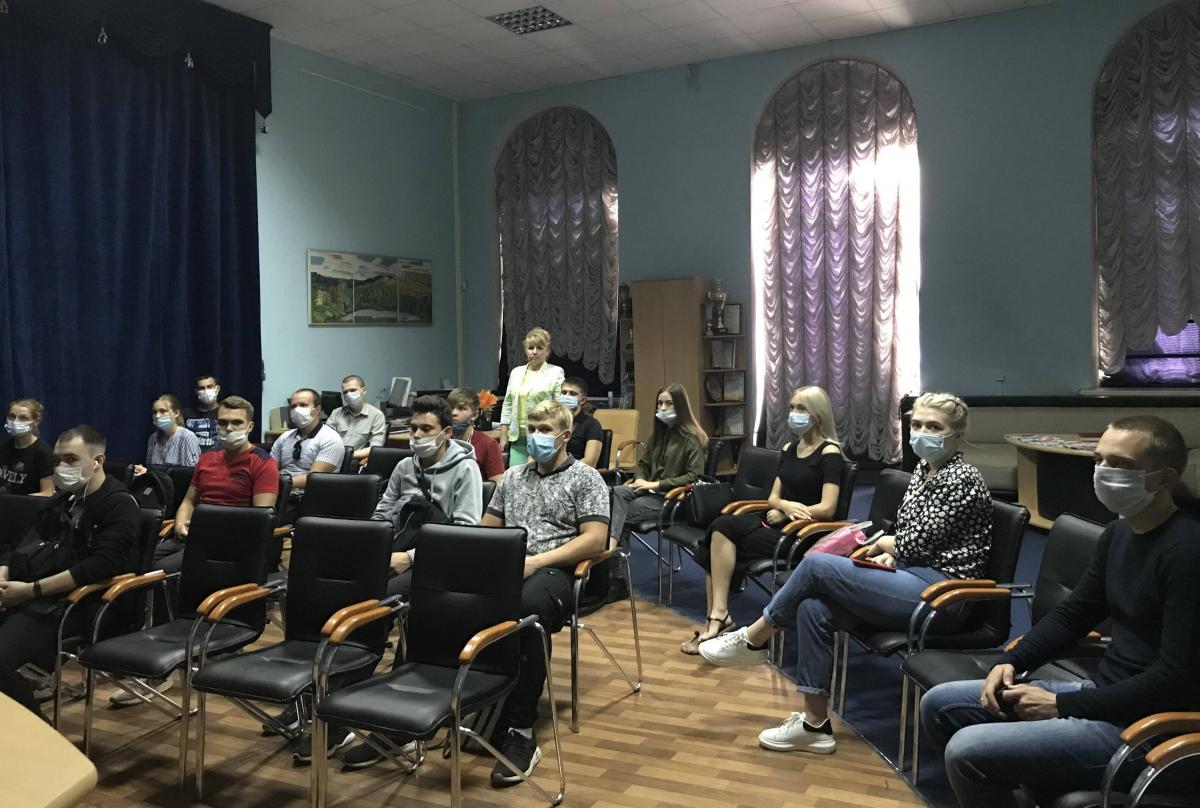 Студенты СГАУ приняли участие в патриотической акции Фото 1