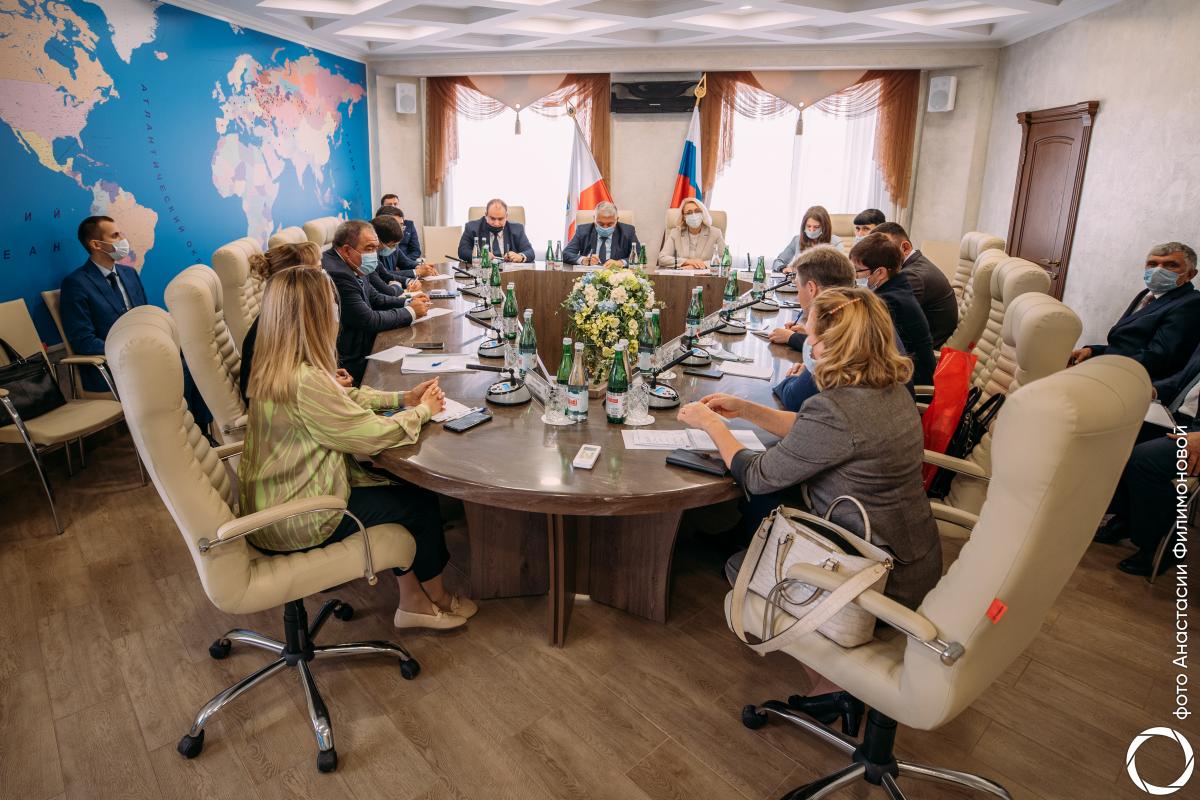 Состоялась встреча с делегацией из Республики Узбекистан Фото 2