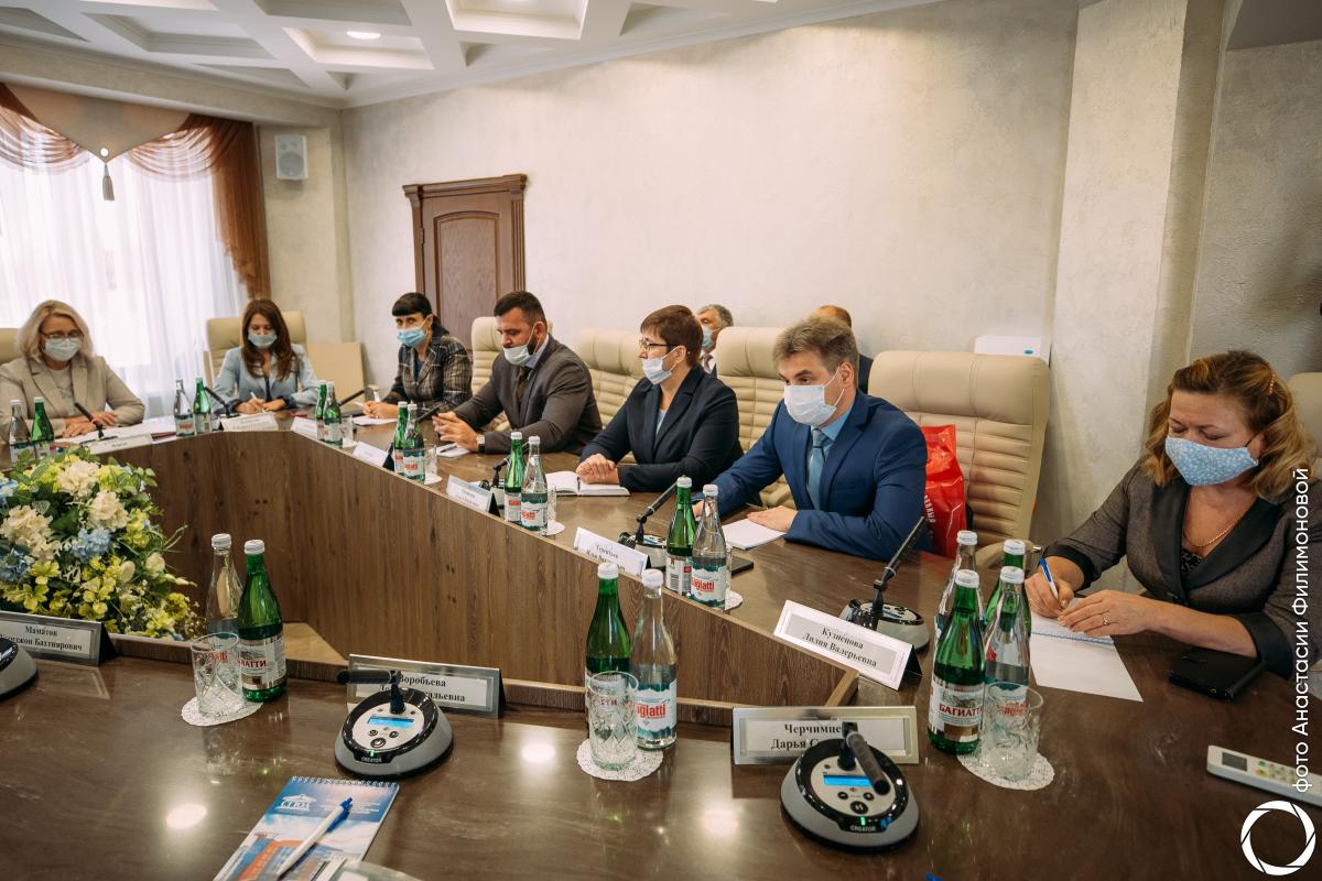 Состоялась встреча с делегацией из Республики Узбекистан Фото 3