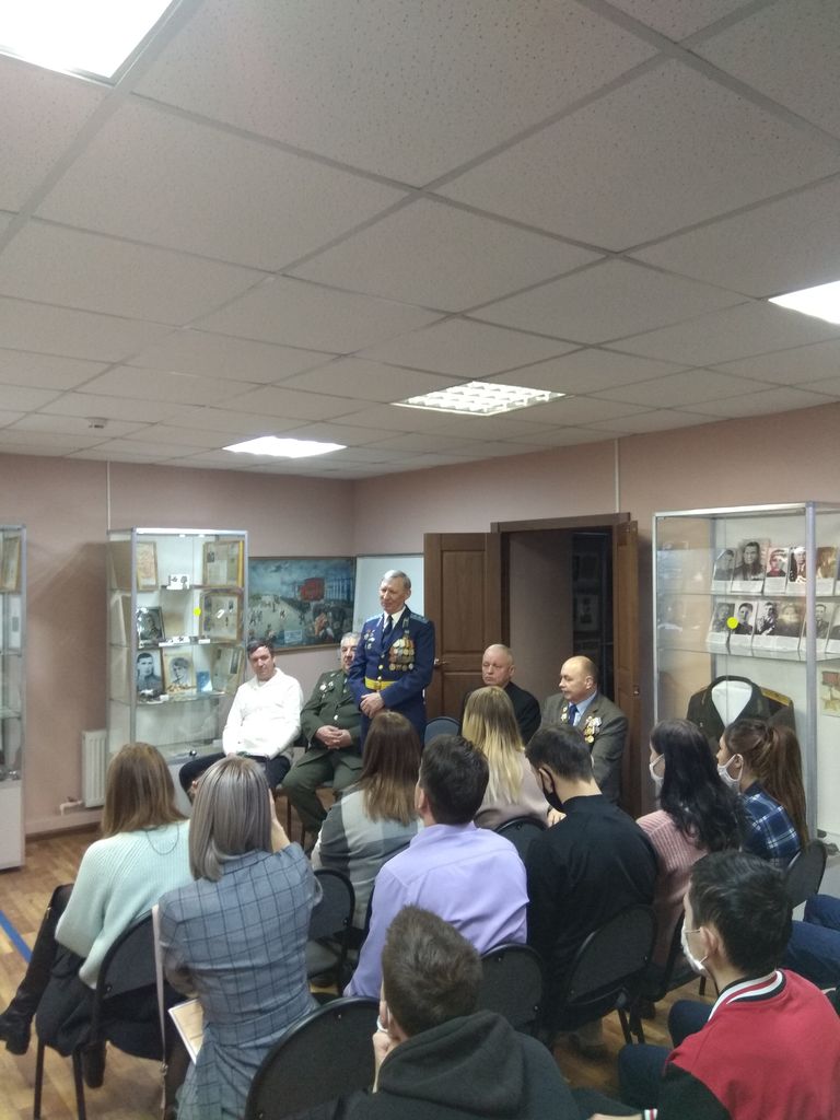 Экспозиционно-тематический вечер «Души, опаленные Афганистаном», посвященного 32-летию вывода советских войск из Афганистана Фото 11