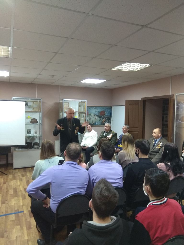 Экспозиционно-тематический вечер «Души, опаленные Афганистаном», посвященного 32-летию вывода советских войск из Афганистана Фото 12
