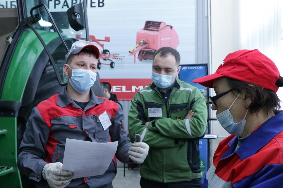 В СГАУ прошло открытие VI чемпионата WorldSkills Russia Фото 6