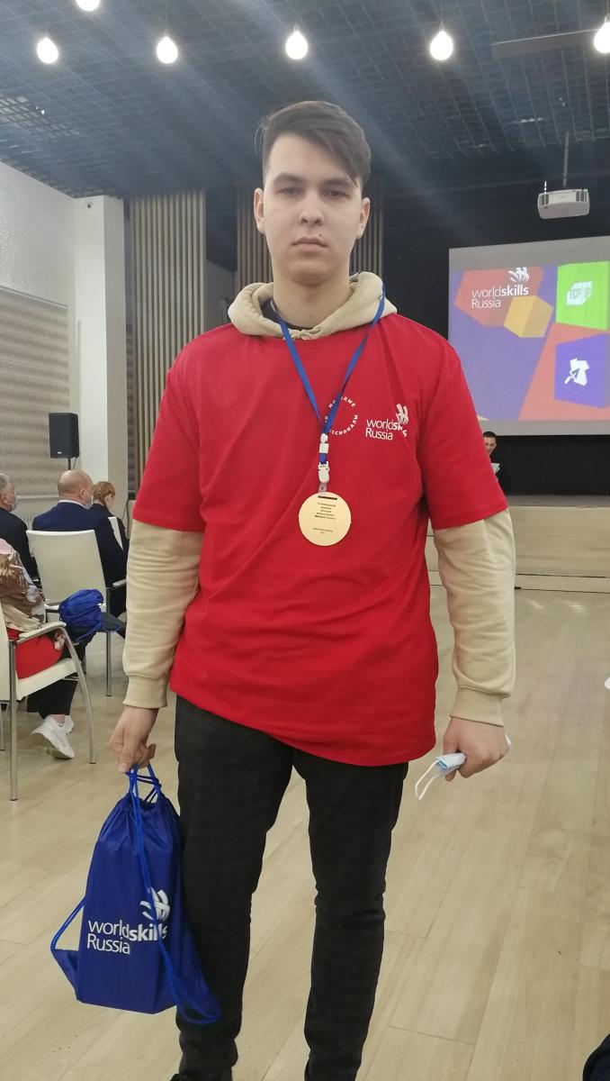 VI Региональный чемпионат «Молодые профессионалы» (WorldSkills Russia) Саратовской области по компетенции E53 «Эксплуатация сельскохозяйственных машин» на конкурсной площадке ФГБОУ ВО Саратовский ГАУ Фото 13