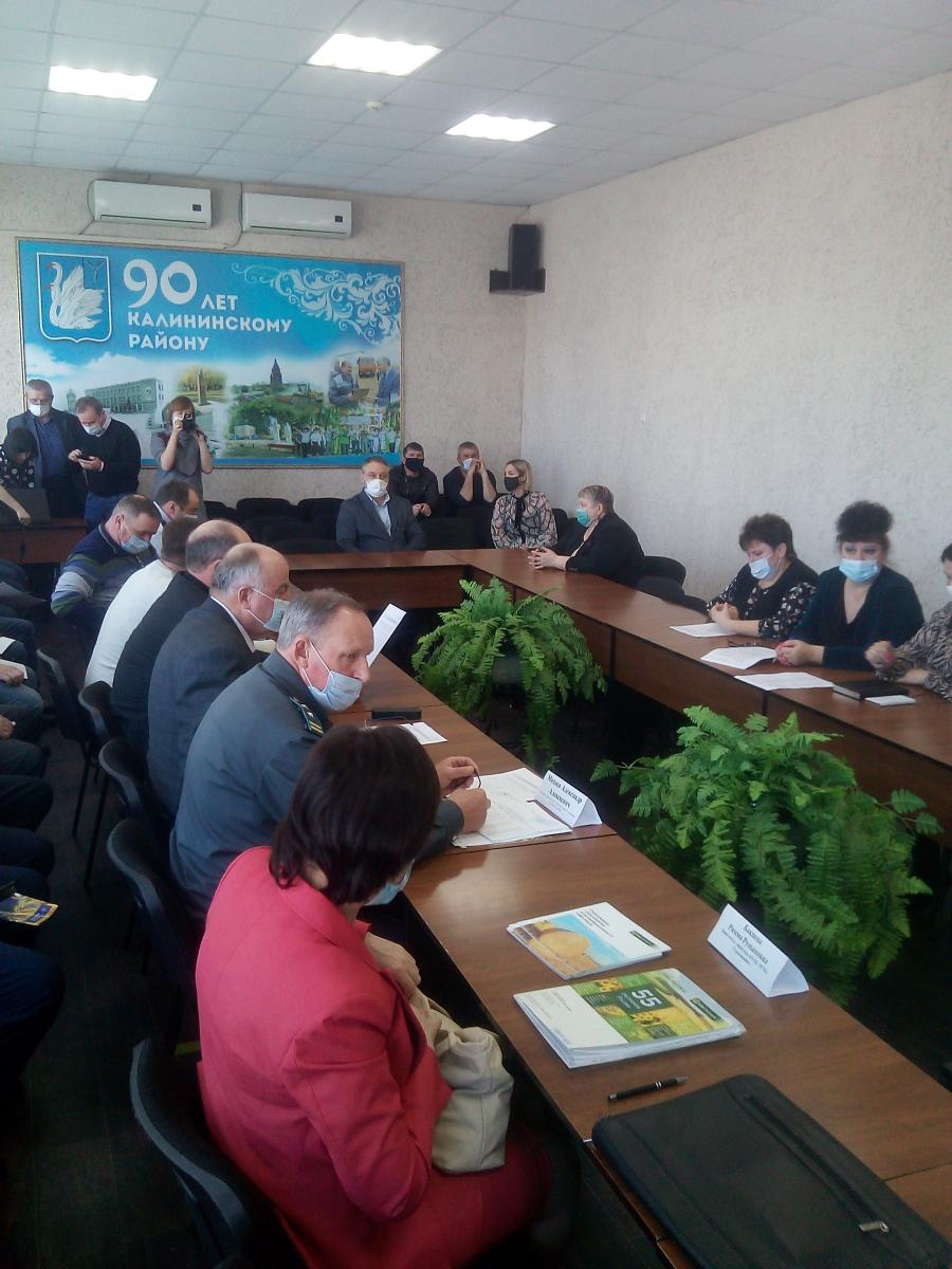 Представители СГАУ - участники выездного совещания в Калининске Фото 1