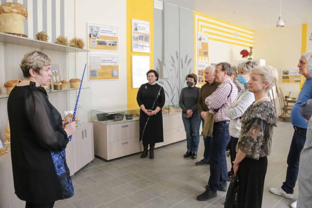 Московские туристы посетили музей «Саратовский калач» Фото 3