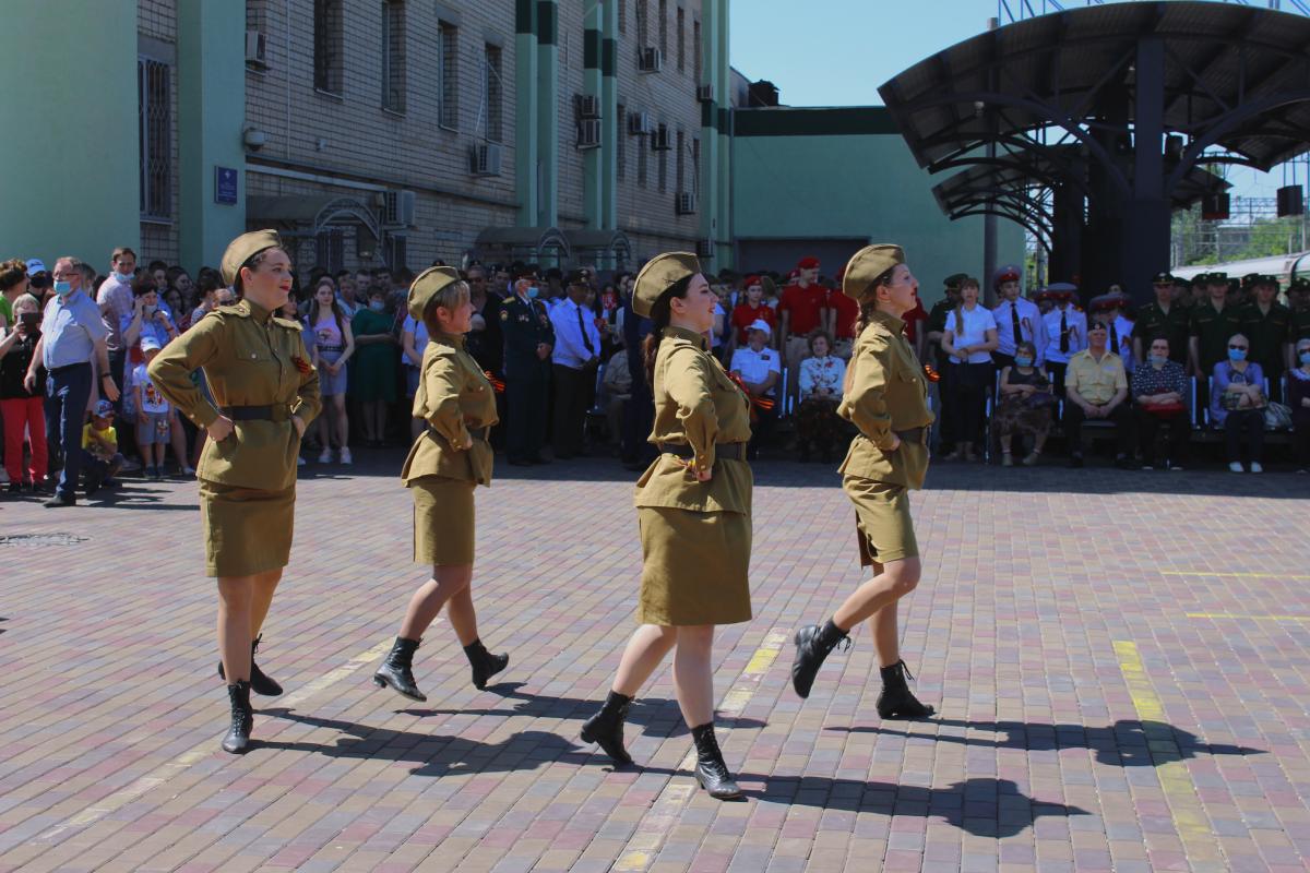 Студенты СГАУ встретили патриотический поезд Фото 3