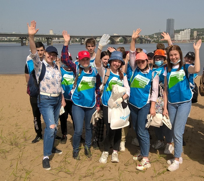 Студенты СГАУ – участники экологической акции «Вода России» Фото 1
