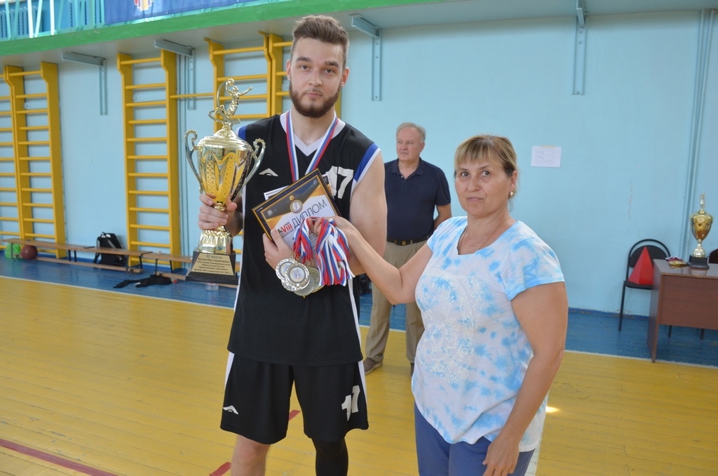 Саратовский ГАУ выиграл серебро на соревнованиях по баскетболу Фото 6
