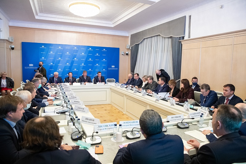 Патрушев обсудил с Госдумой приоритеты развития АПК Фото 3