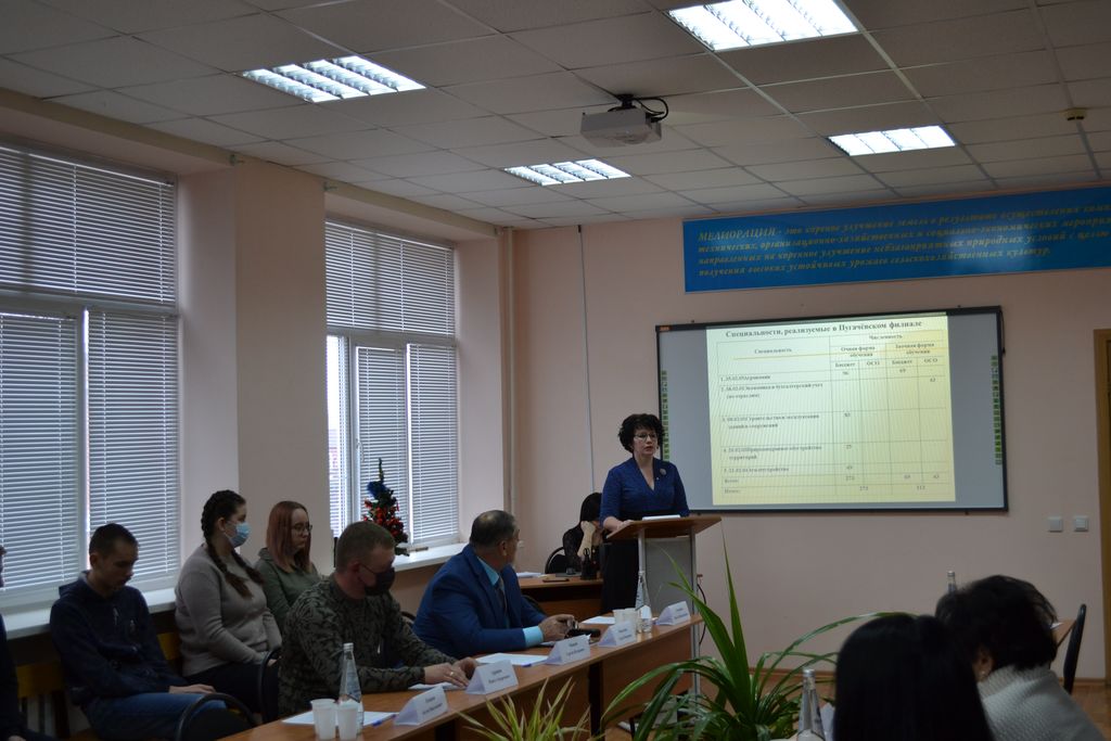 Круглый стол «Перспективы развития мелиорации в Саратовской области» Фото 1