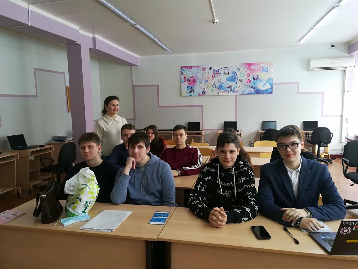 Профориентационная работа кафедры в г. Балаково в марте 2022 года Фото 3