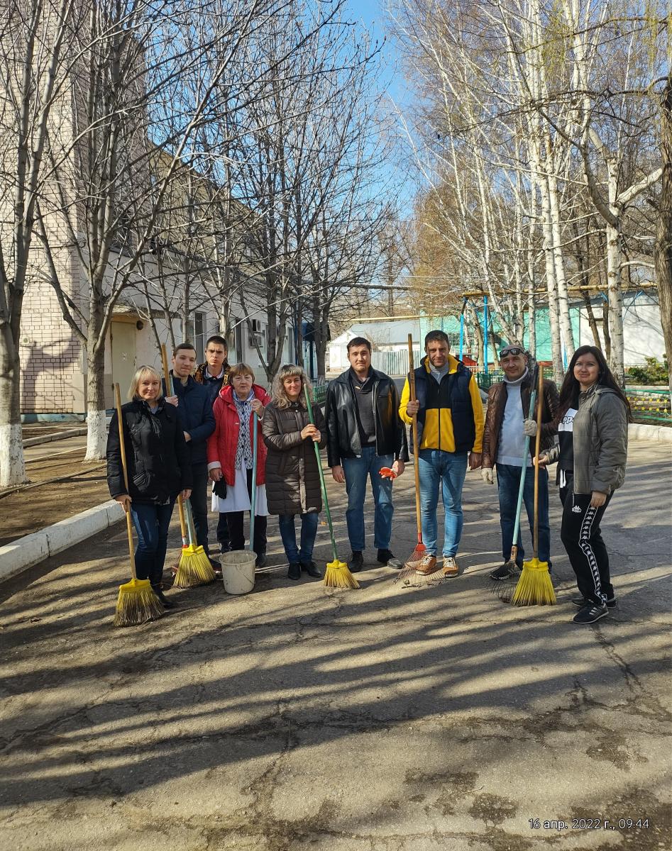 Коллектив кафедры «Морфология, патология животных и биология» на субботнике