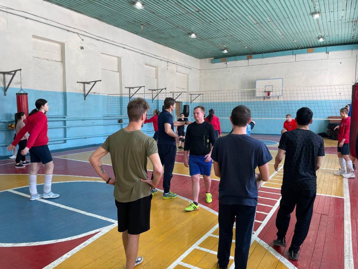 Представители СГАУ провели мастер-класс по волейболу Фото 5