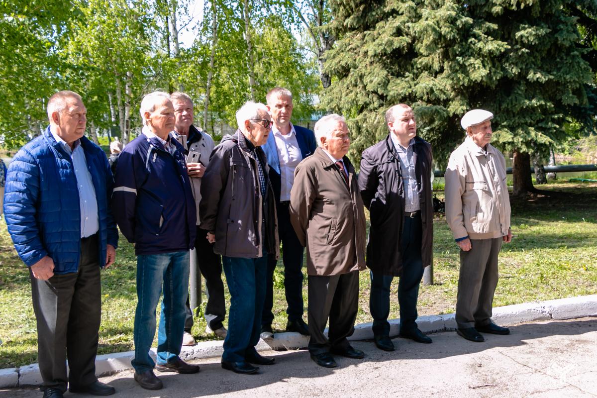 В УНПК «Агроцентр» СГАУ заложена «Аллея ветеранов» Фото 4