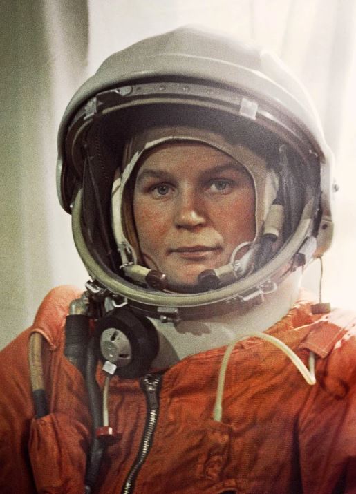 Сегодня - день первого полёта в космос женщины-космонавта