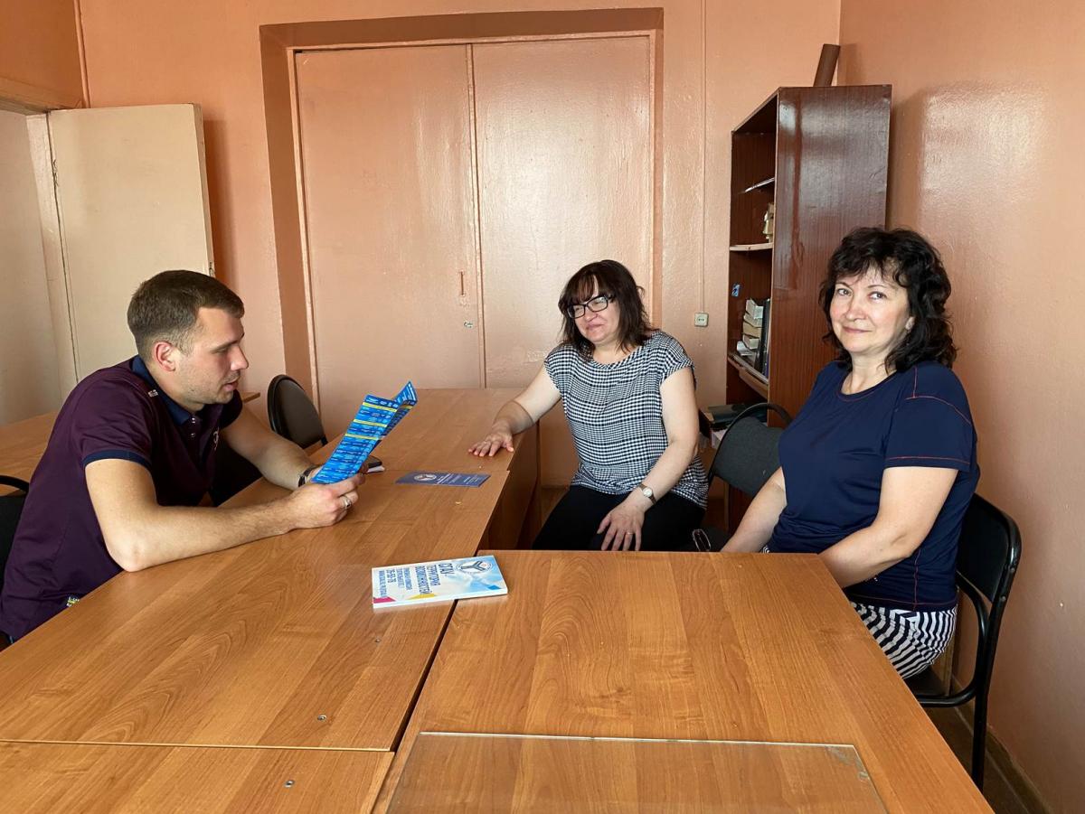 Представитель Балаковского автомобильно-электромеханического техникума получил подробную информацию о поступлении в университет на встрече с преподавателями кафедры