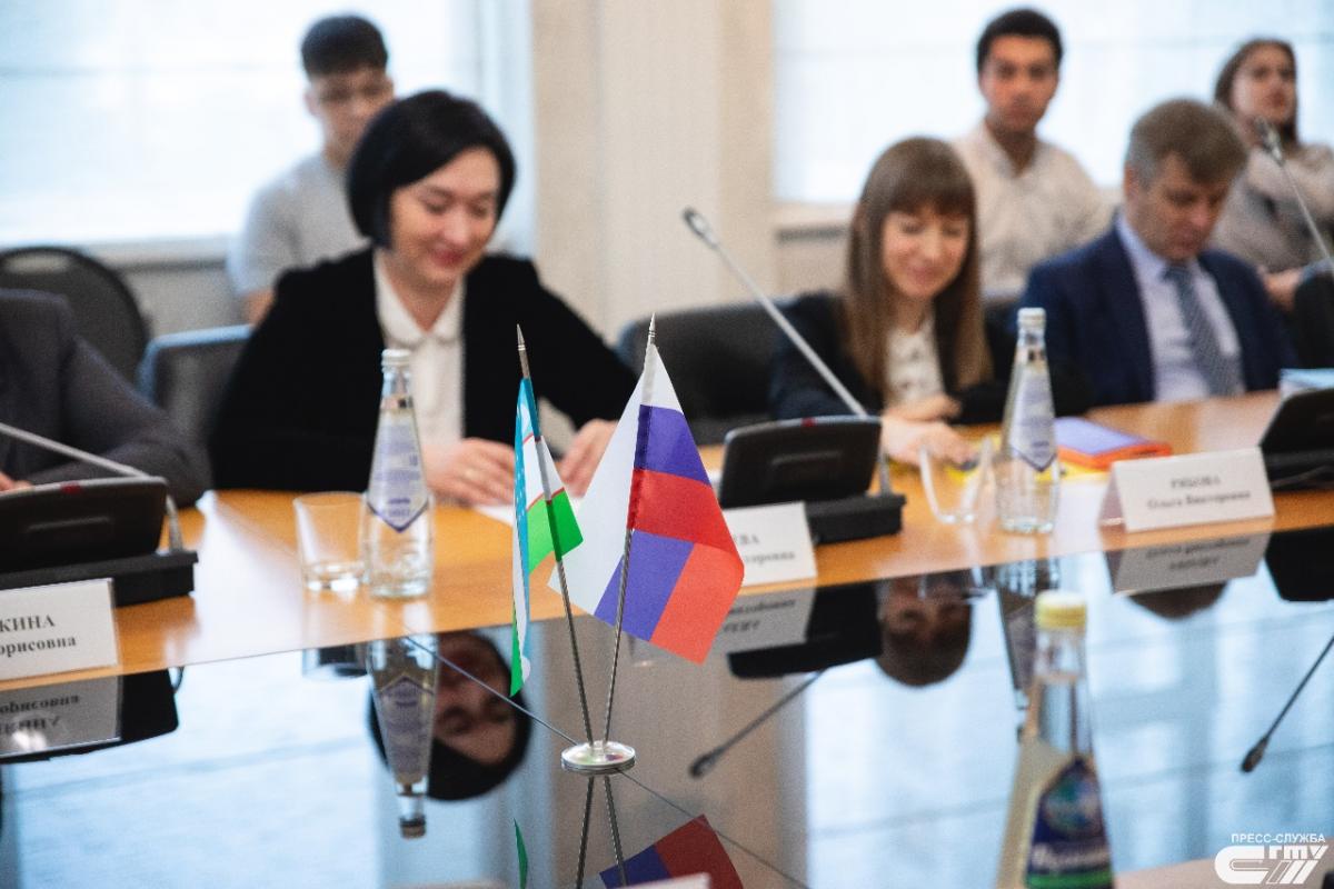 В СГТУ состоялась встреча делегации из Республики Узбекистан с представителями ведущих вузов Саратова Фото 2