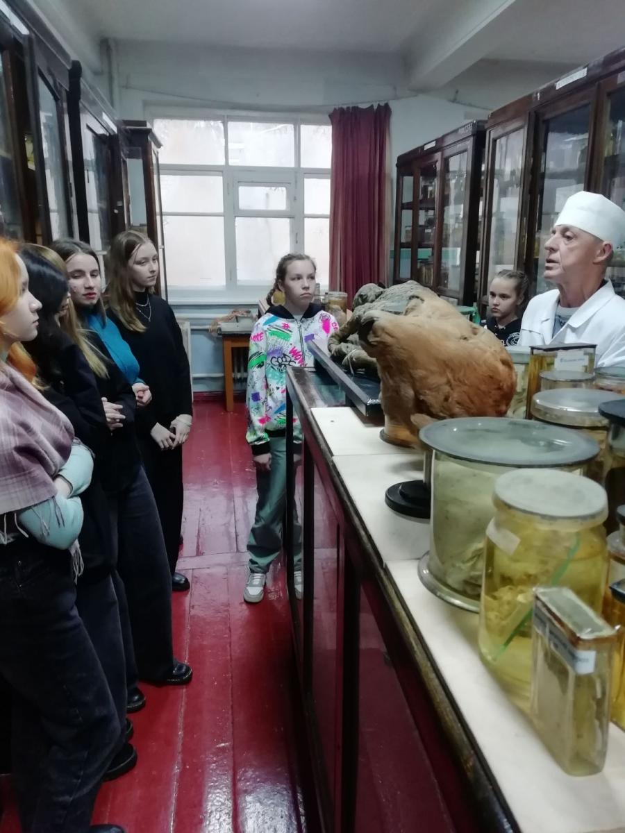 Агроклассники Пугачева посетили с экскурсией университет Фото 3