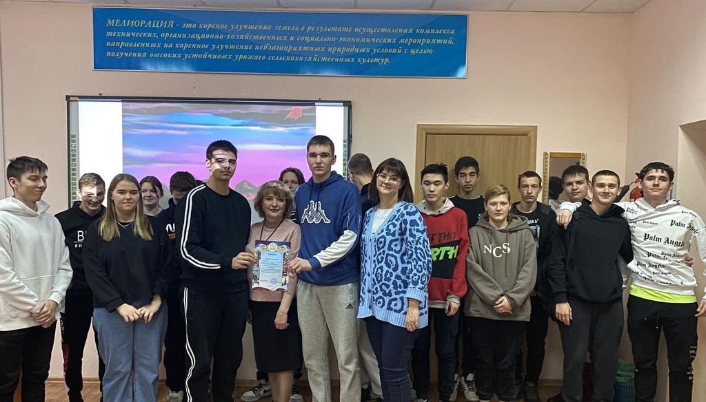Игра брейн-ринг «Битва эрудитов», посвященная 350-летию  со дня рождения Великого Петра I Фото 11
