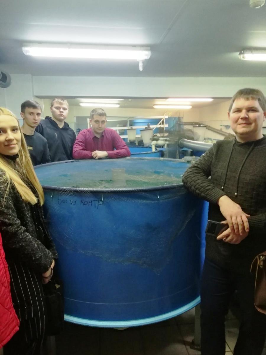 Школьники Пугачевского района посетили с экскурсией университет Фото 7