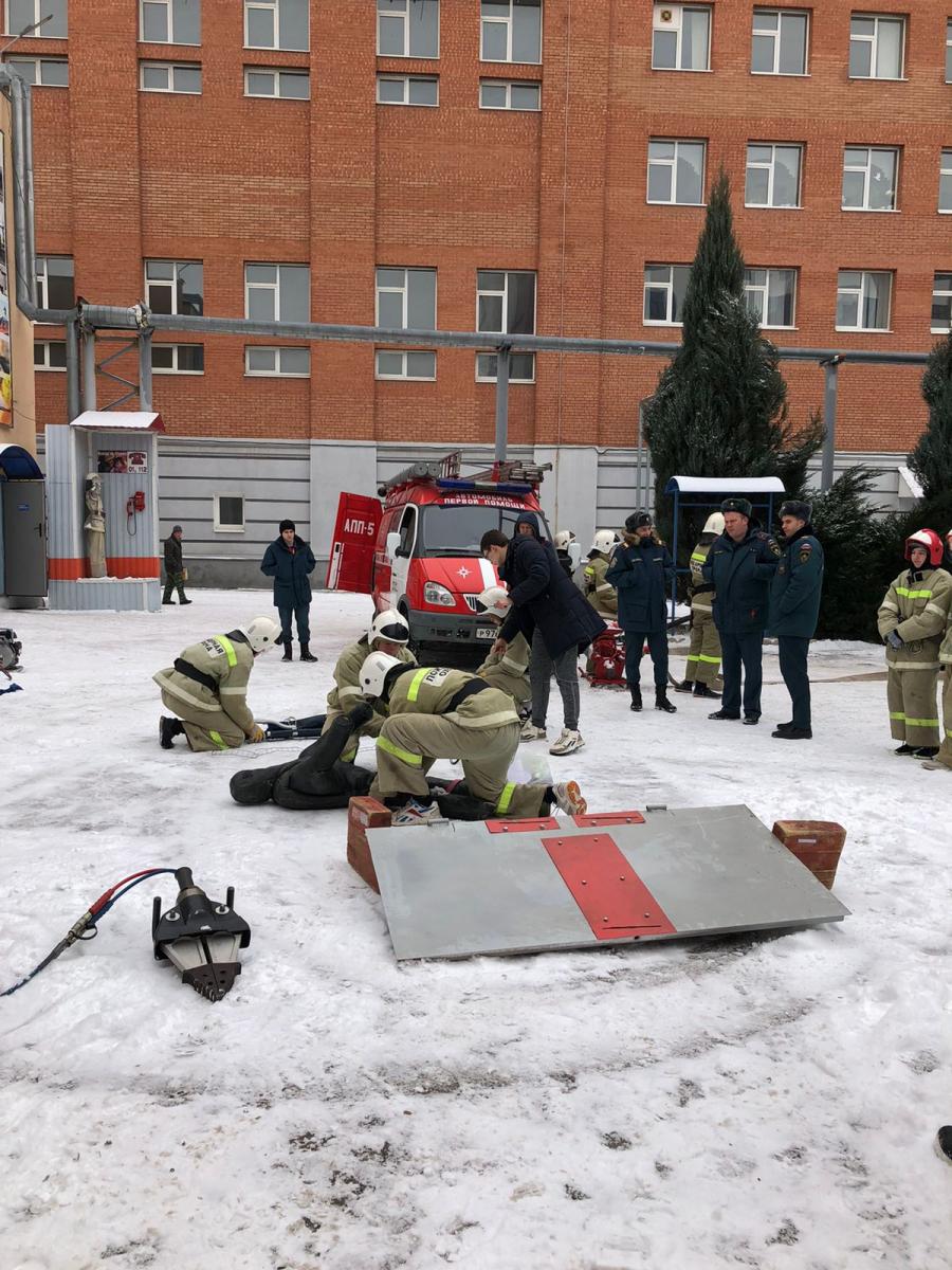 4 этап соревнований на приз начальника Главного управления МЧС России по Саратовской области Фото 2